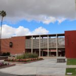 IMG_3590 UofA Ina Gitting